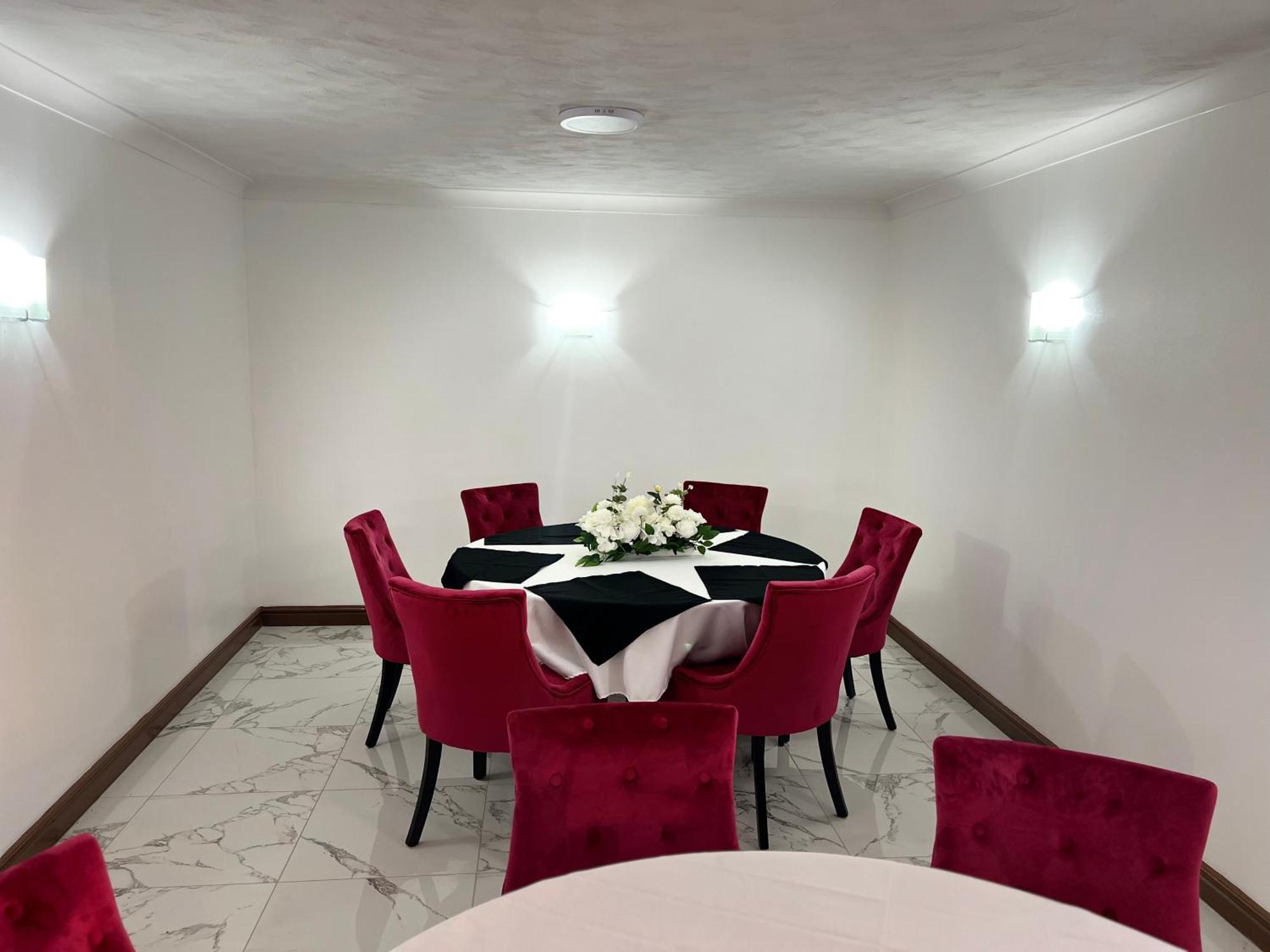 Oyo Stay Inn Express, Cambridge Papworth Everard Luaran gambar