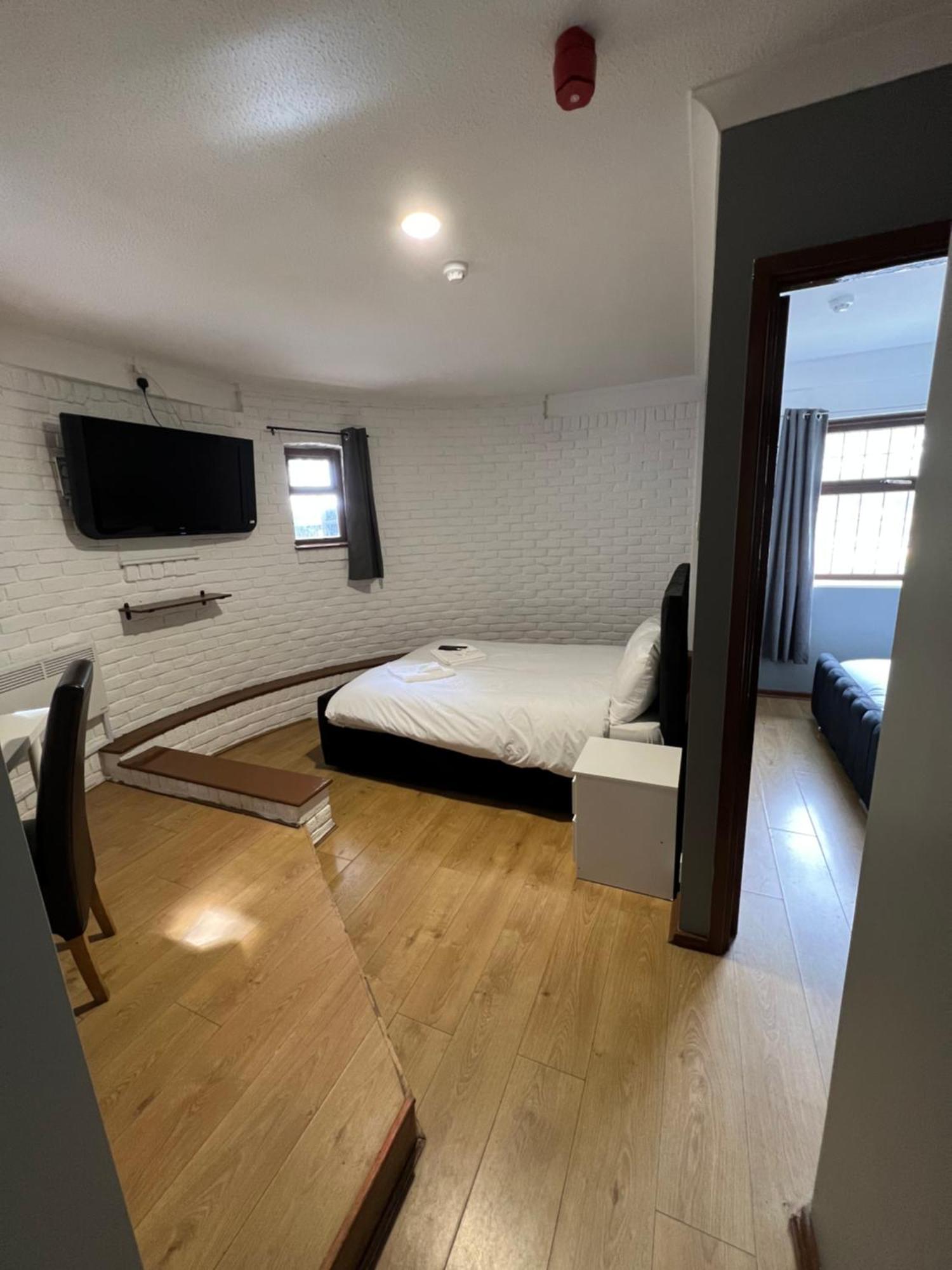 Oyo Stay Inn Express, Cambridge Papworth Everard Luaran gambar