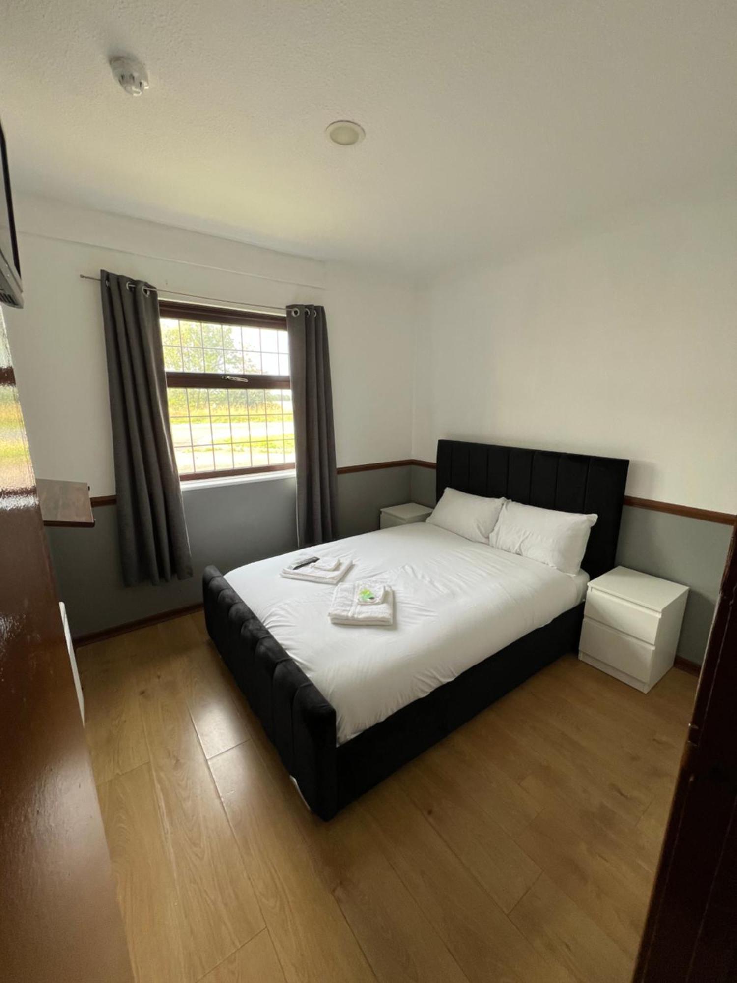 Oyo Stay Inn Express, Cambridge Papworth Everard Luaran gambar